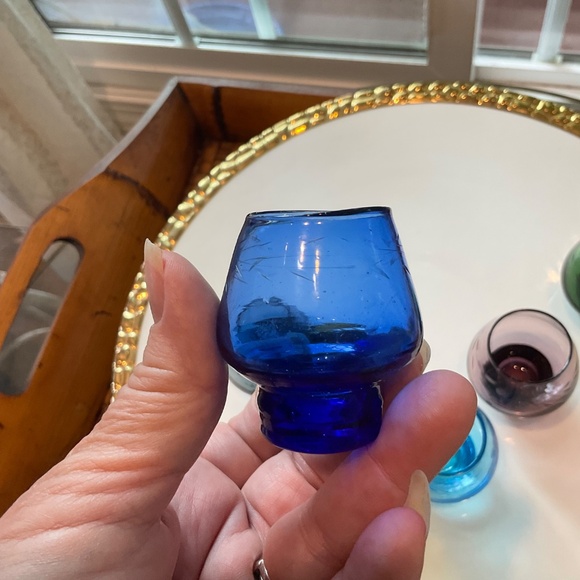 VTG Saki Cordial Colored Etched Shot Glasses - Set of 6 - Picture 6 of 10